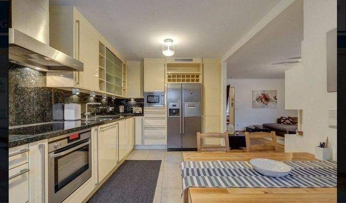 408243062_6983330451775072_3642438422820868246_n.j