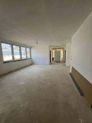 großzügiger Eingangsbereich