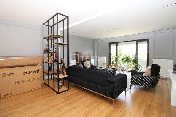 Spacious Stylish Villa with Private Garden in Ankara Çayyolu