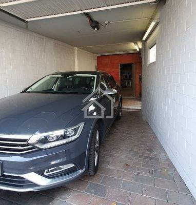 Garage 2 mit Anbau/Werkstatt