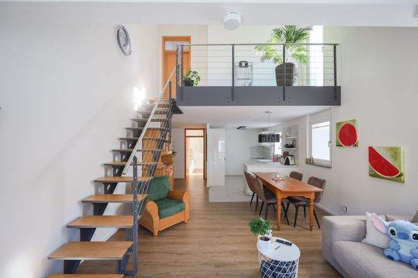 Wohnen/Essen/Galerie