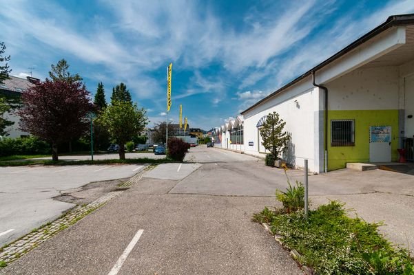 Löwen_Immobilientreuhand_Gewerbeliegenschaft_Grund