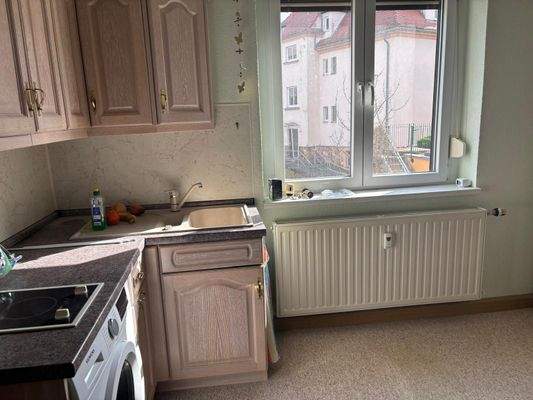 Küche (Erwerb der Möbel möglich)