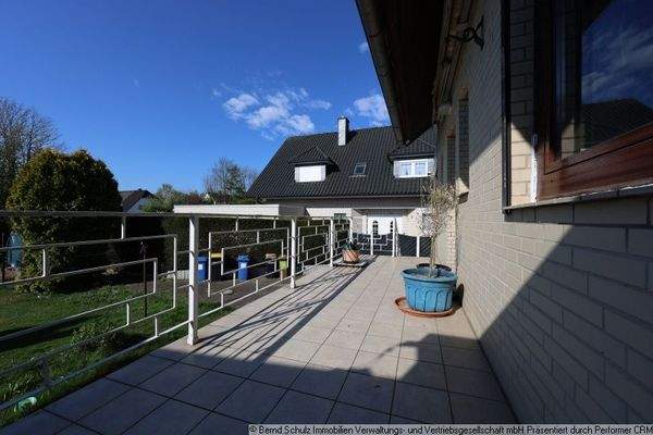 11 Laubengang Hausrückseite