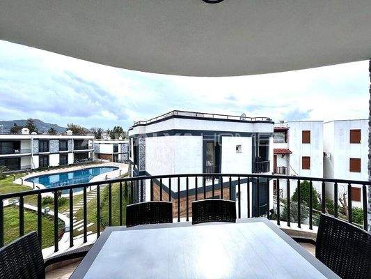 Beachside Flat with a Sea-View Terrace in Bodrum Turkey