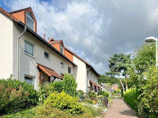 Zuwegung zum Reihenmittelhaus