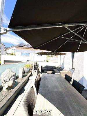 Große Süd-West-Terrasse 