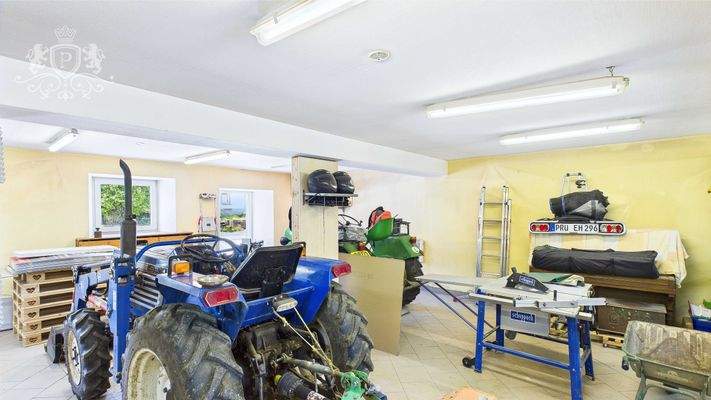 Ausbaufläche/Werkstatt/Lägerfläche