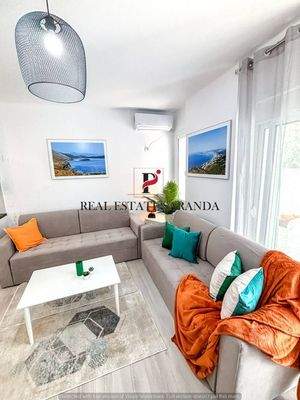 WhatsApp Image 2024-05-06 at 10.24.07 (1).jpeg