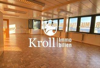 Teilbarer Büroraum vorne