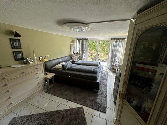 Schlafzimmer UG