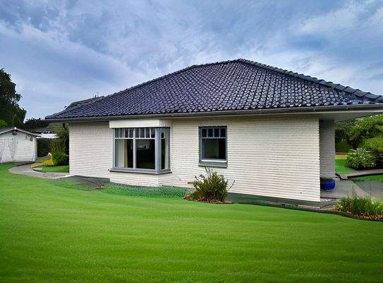 Bungalow Außenansicht Rase mit KI erstellt