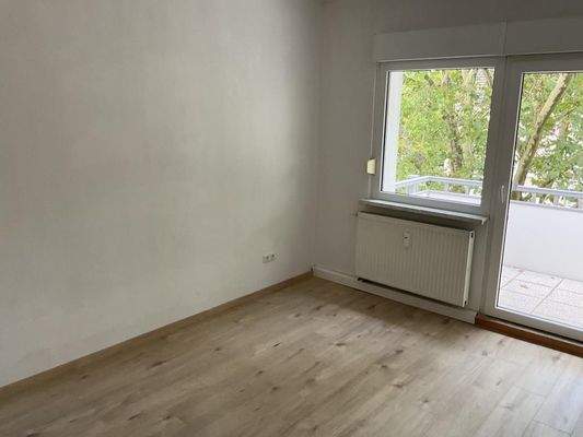 Schlafzimmer mit Balkon