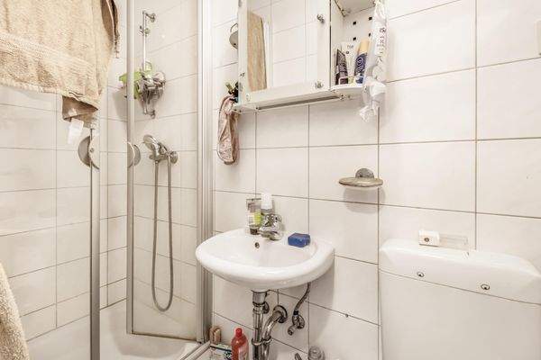 Badezimmer Wohnung 2