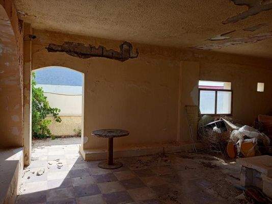 Ein wirklich erstaunliches Grundstück am Meer in Stavros, Chania