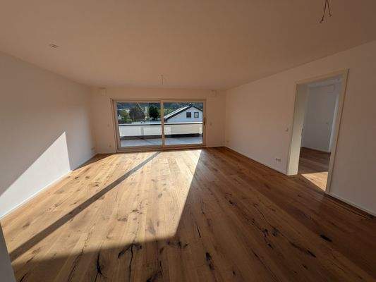 Wohnen - lichtdurchflutet 