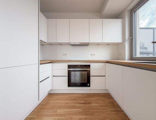 Moderne Küche im Penthouse