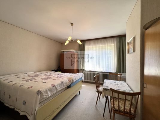 Schlafzimmer OG