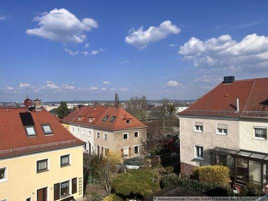 Blick aus dem Dachgeschoss - Reihenhaus in Räcknit