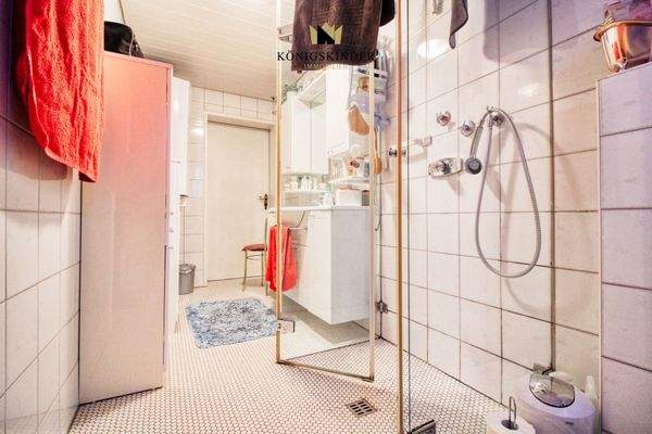 Badezimmer Untergeschoss