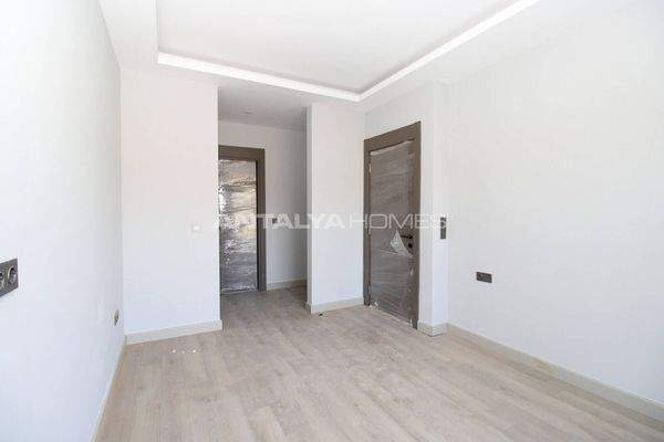3-Bedroom Flats Near Lara Beach in Antalya