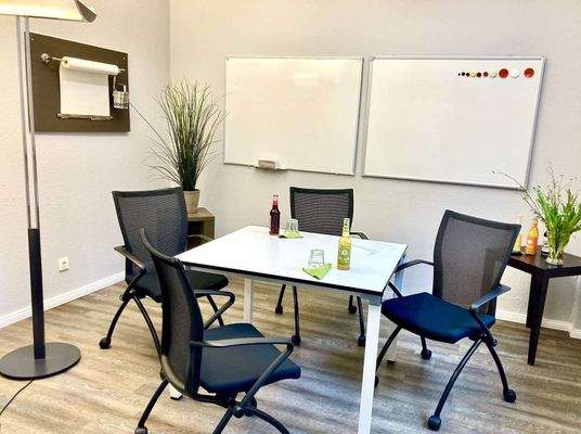 1000-satellites-hans-henny-jah