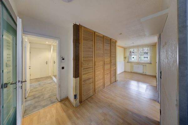 Essdiele mit Einbauschrank