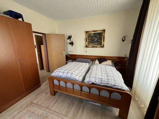 Haus-Gießen-Alicenstraße 32-Schlafzimmer 1. OG