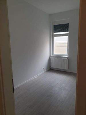 f1806f8f-35c7-458e-88b7-84d0ec6987a1