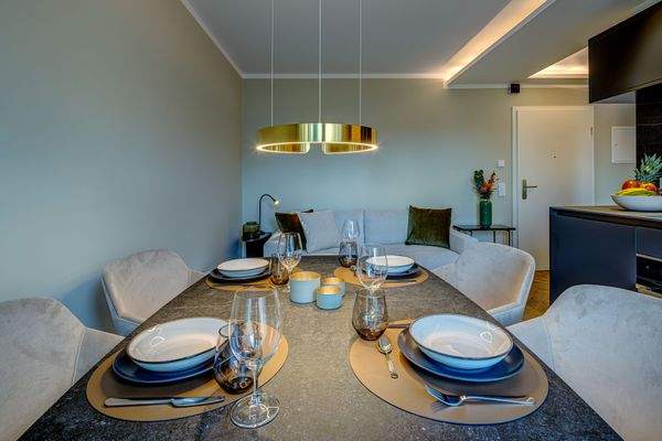 Essen (Beispiel Möblierung)