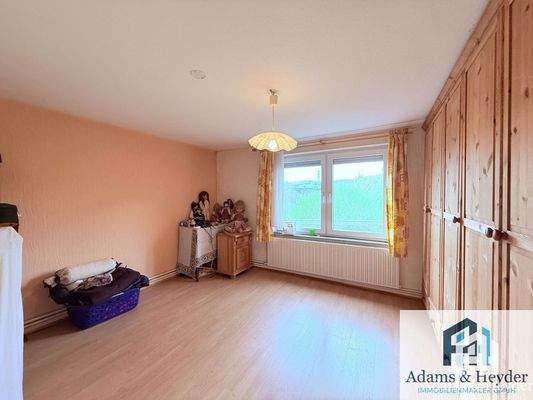 Haus 2: Schlafzimmer 2, EG