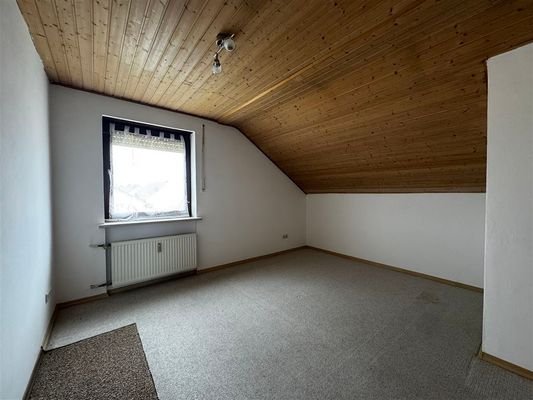 Schlafzimmer DG