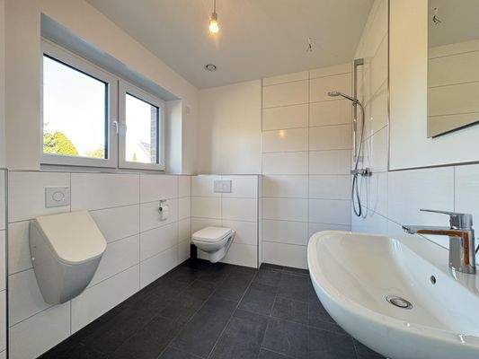 Bad / Gäste-WC Erdgeschoss