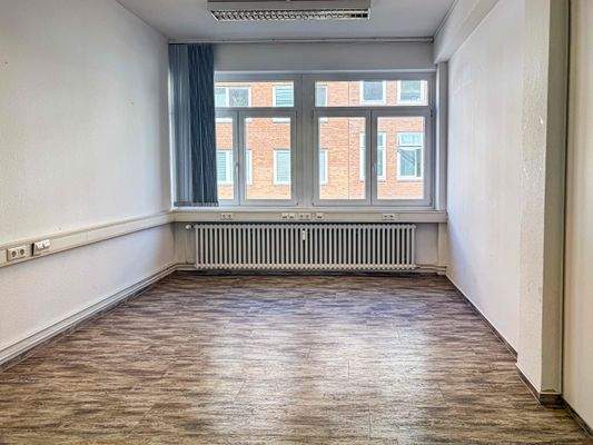 Büro / Behandlungsraum