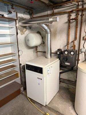 2025-11-20 Bahnweg7 Keller10