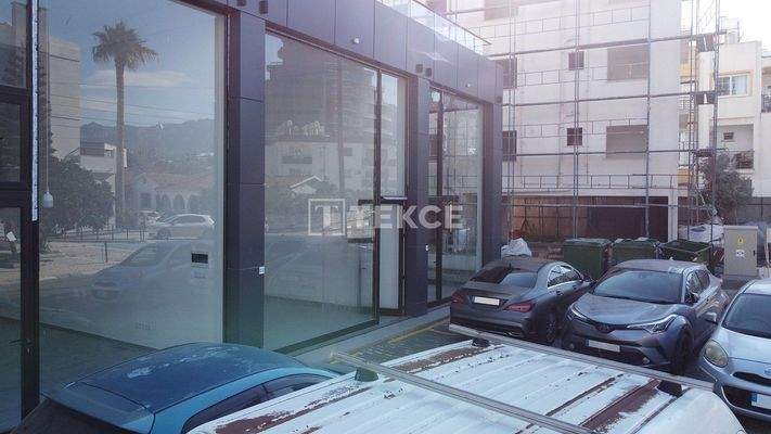 Shop in the Girne Center with High Rental Income