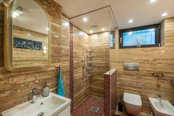 Duschbad Erdgeschoss