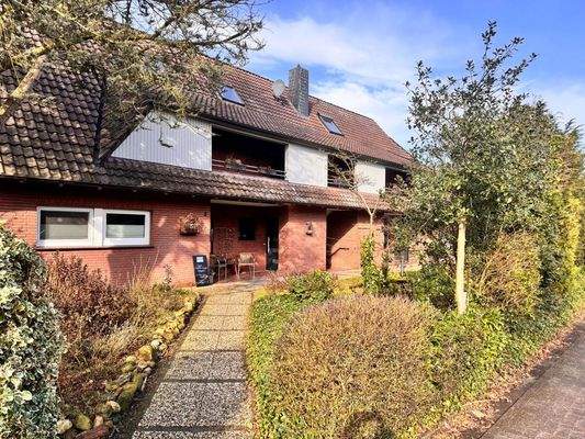 Hausansicht von links