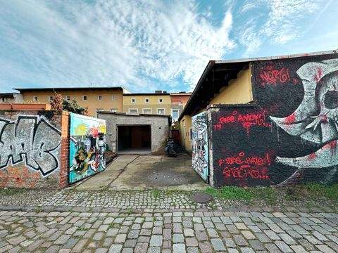 Berlin Halle, Berlin Hallenfläche