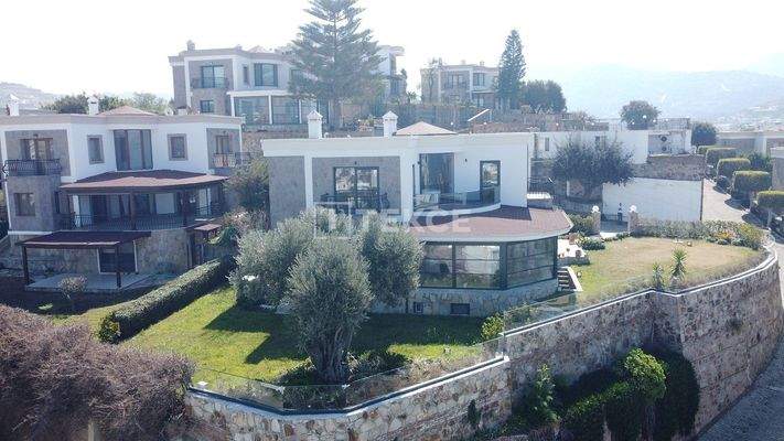 Detached Home with Sea View in Yalıkavak Bodrum