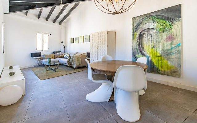 Urbanes Stadthaus mit privater Dachterrasse und Blick über das Tramuntana Gebirge, im Herzen von Andratx