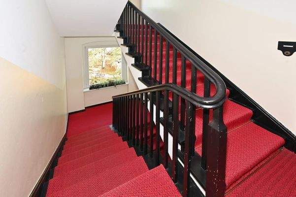 20221017-wp- Trützschler Str. 27 Treppen