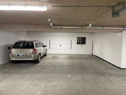 Tiefgaragenstellplatz