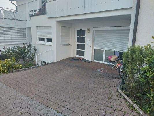 Eigener Eingang zur Wohnung