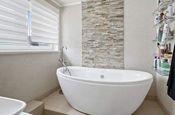 Freistehende Badewanne