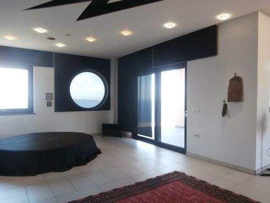 Kreta, Akrotiri: Villa in einzigartiger Lage mit Blick auf die Bucht zu verkaufen