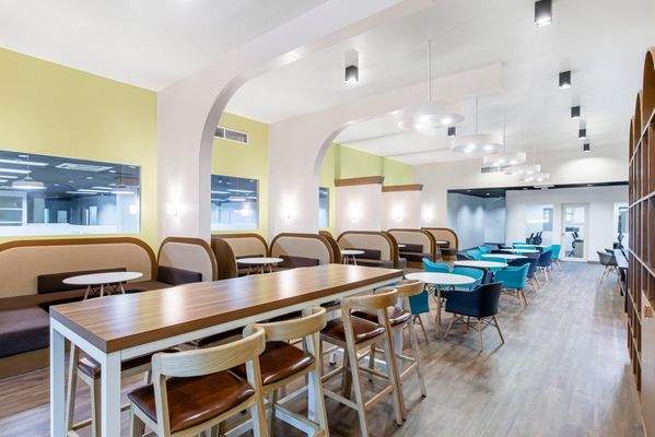 Generic Business lounge_02 (2).jpg