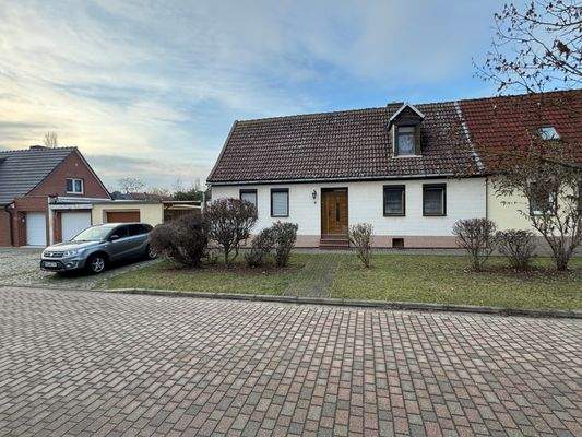 Neue Straße (keine Erschließungskosten)