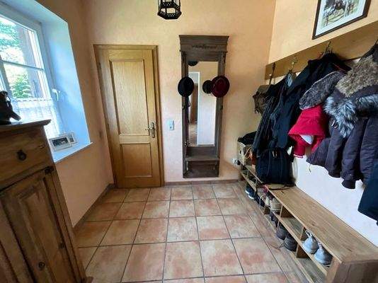 Vorderhaus - Garderobe