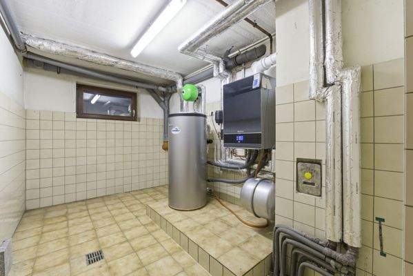 neue Gas-Brennwertheizung